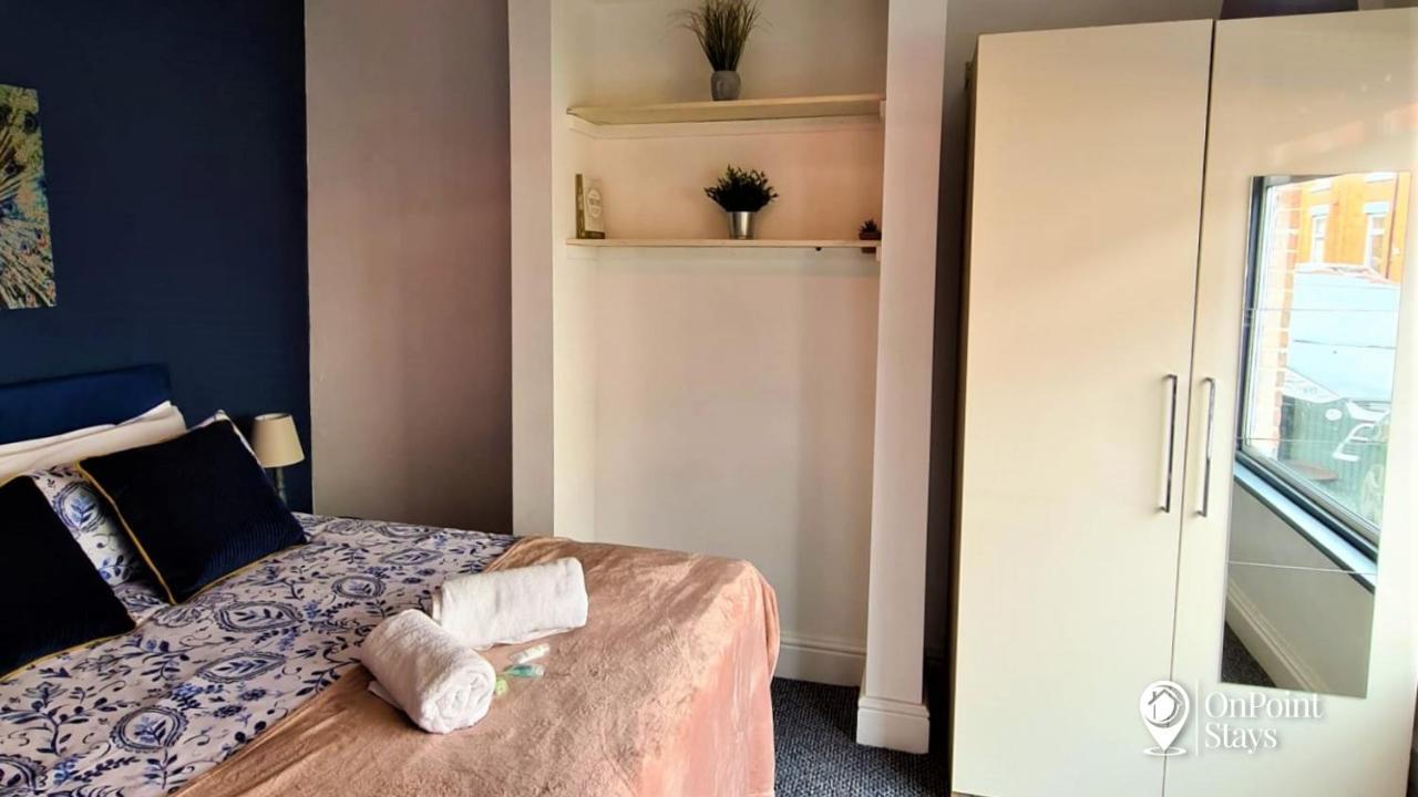 Lovely Spacious 5 Bedroom Home Near Chester City Centre المظهر الخارجي الصورة
