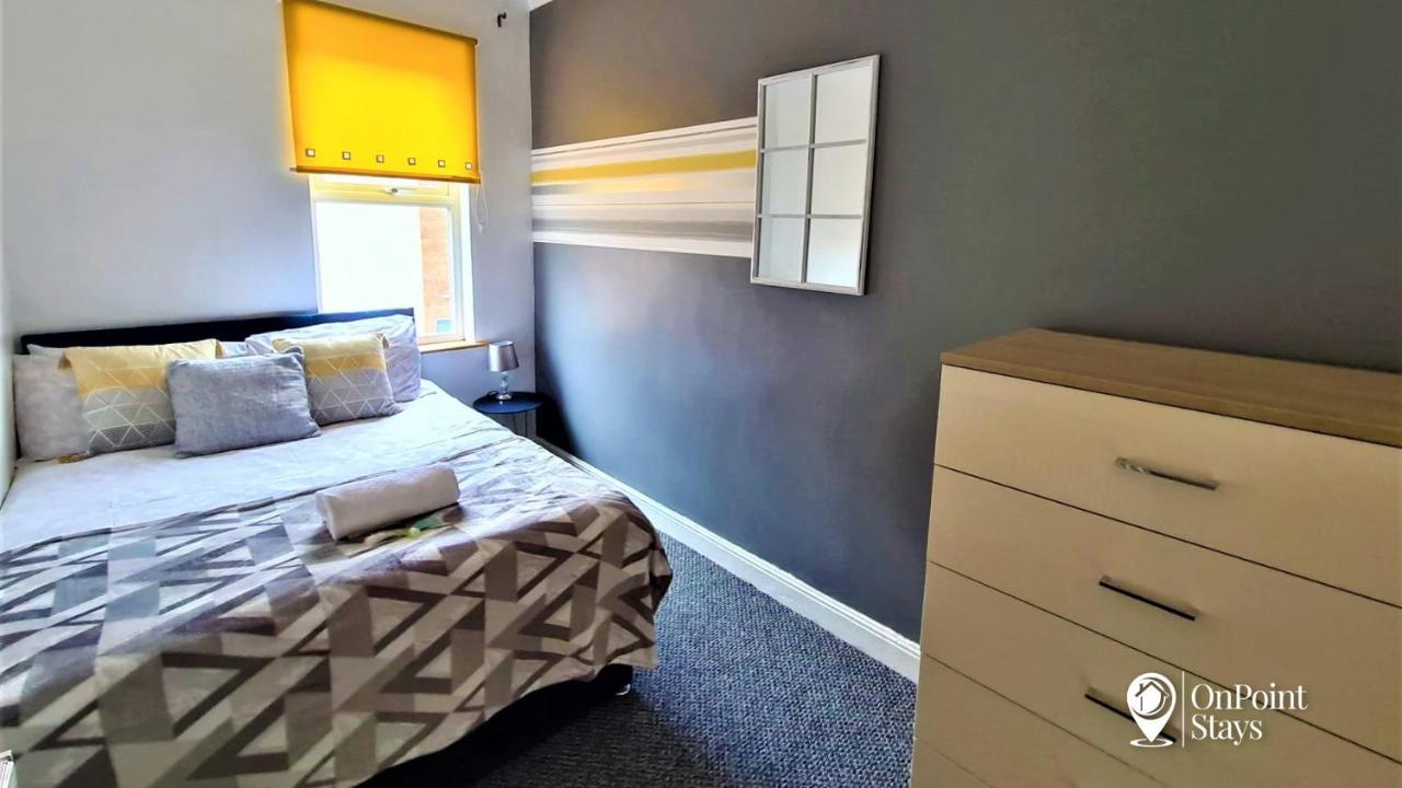 Lovely Spacious 5 Bedroom Home Near Chester City Centre المظهر الخارجي الصورة