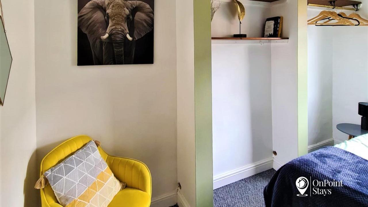 Lovely Spacious 5 Bedroom Home Near Chester City Centre المظهر الخارجي الصورة