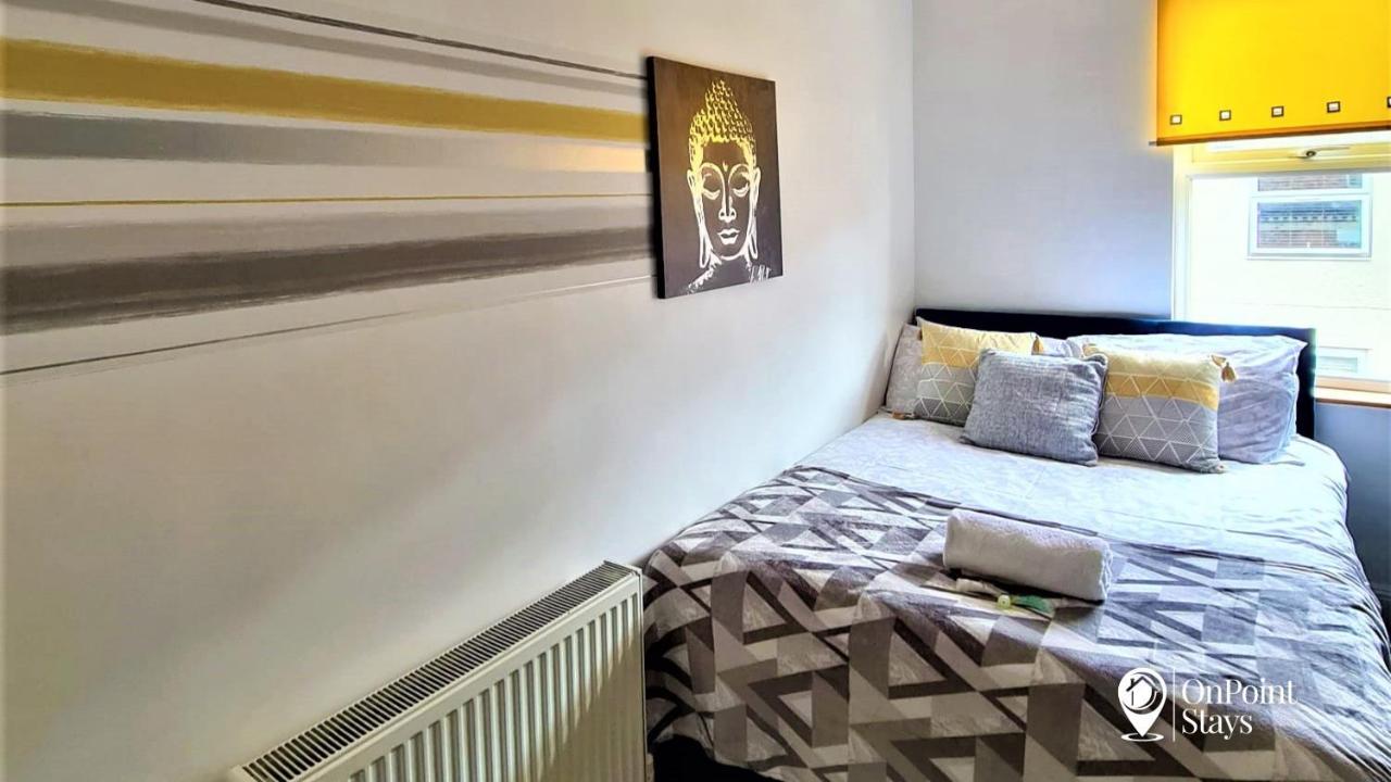 Lovely Spacious 5 Bedroom Home Near Chester City Centre المظهر الخارجي الصورة