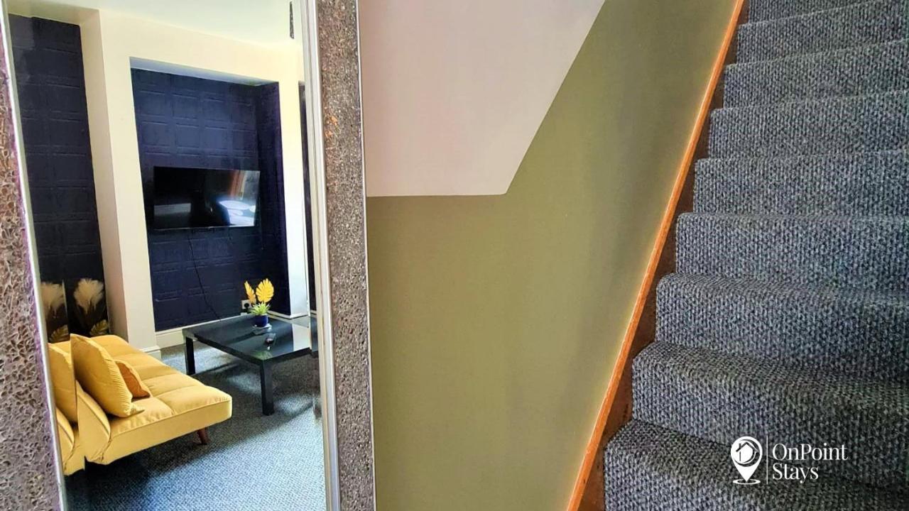 Lovely Spacious 5 Bedroom Home Near Chester City Centre المظهر الخارجي الصورة